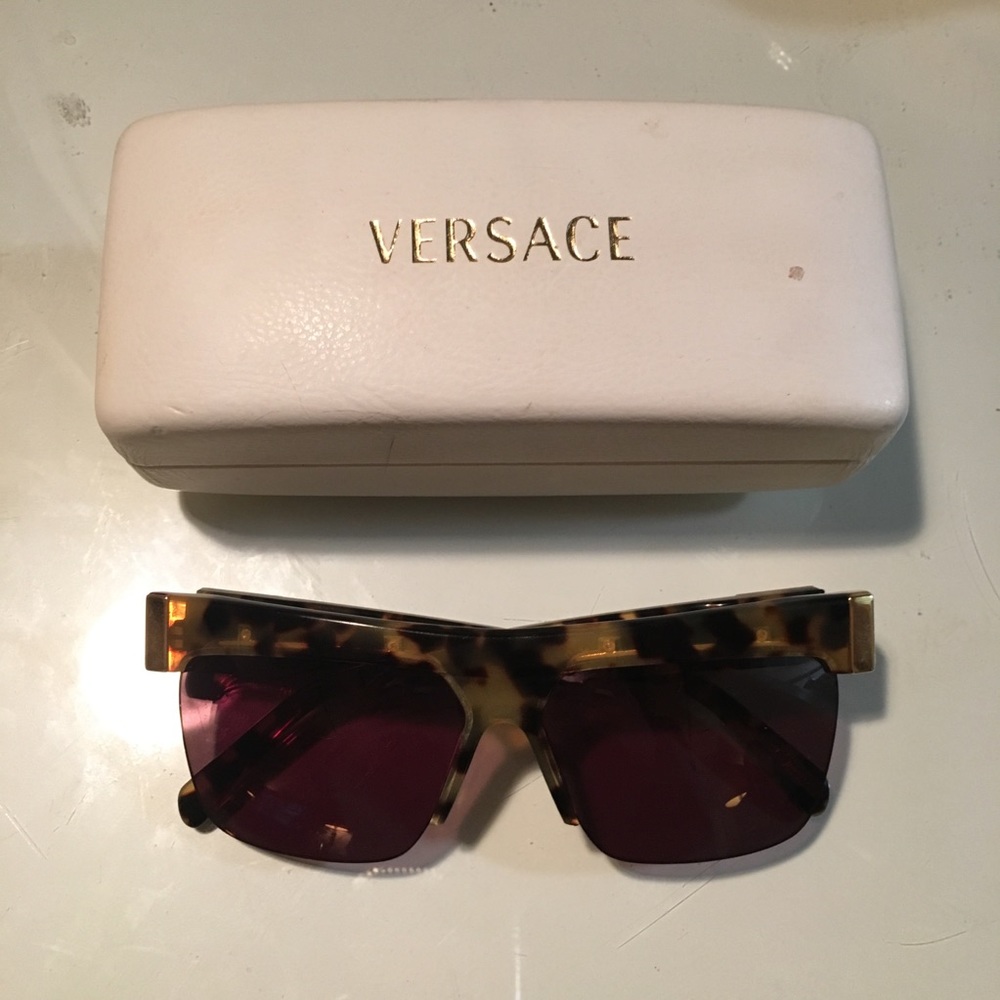 Vintage Versace tortoiseshell sunglasses 1990s